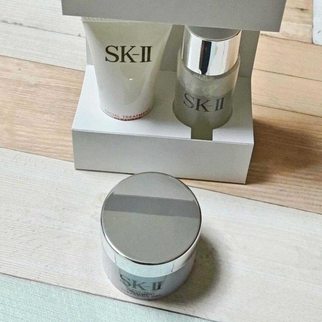 SK-II(エスケーツー)のＳｋ-Ⅱ　ＦＴエッセンスフラワーリミテッドエディションGWP P&G コスメ/美容のキット/セット(サンプル/トライアルキット)の商品写真