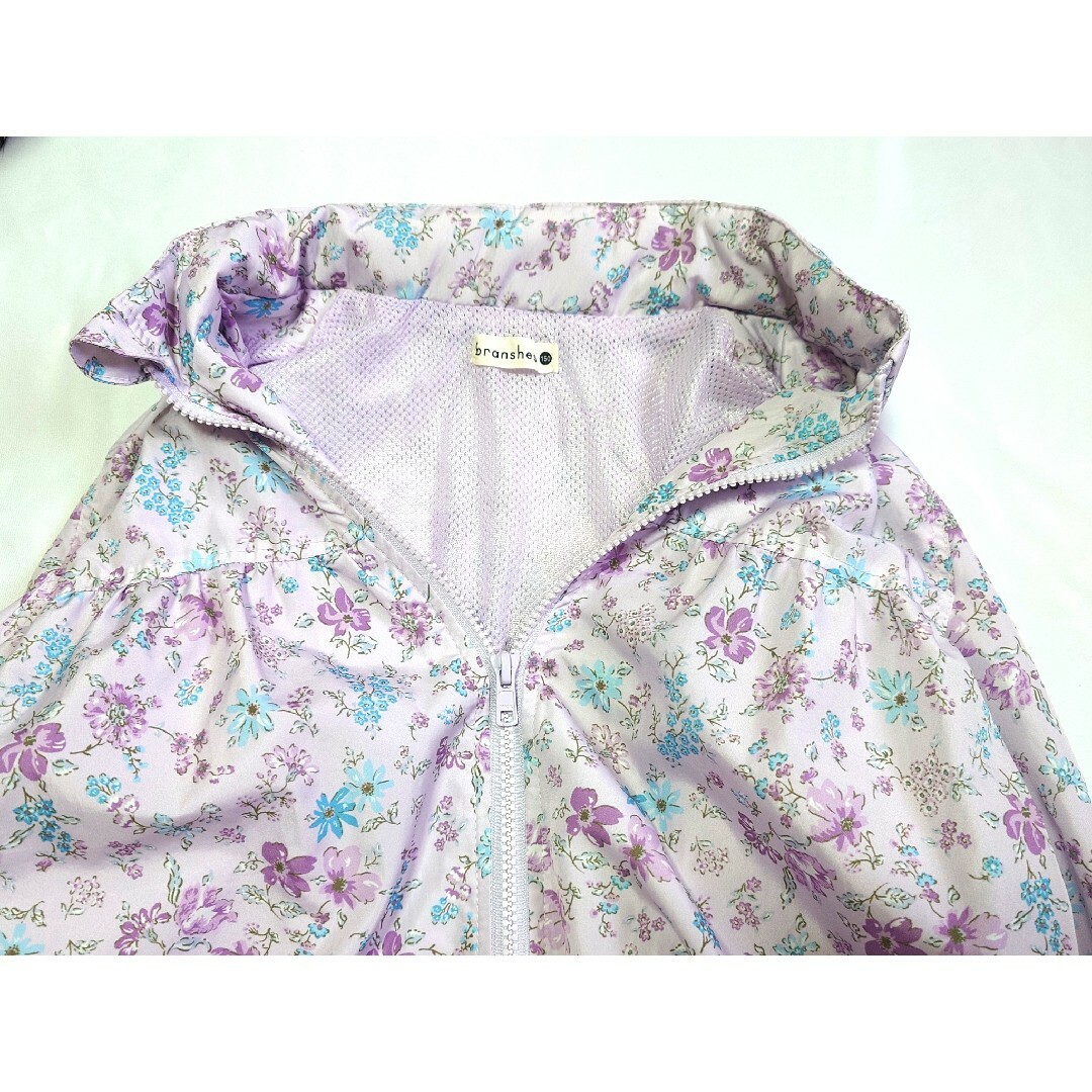 Branshes(ブランシェス)のbranshes【撥水加工】花柄ウィンドブレーカー キッズ/ベビー/マタニティのキッズ服女の子用(90cm~)(ジャケット/上着)の商品写真