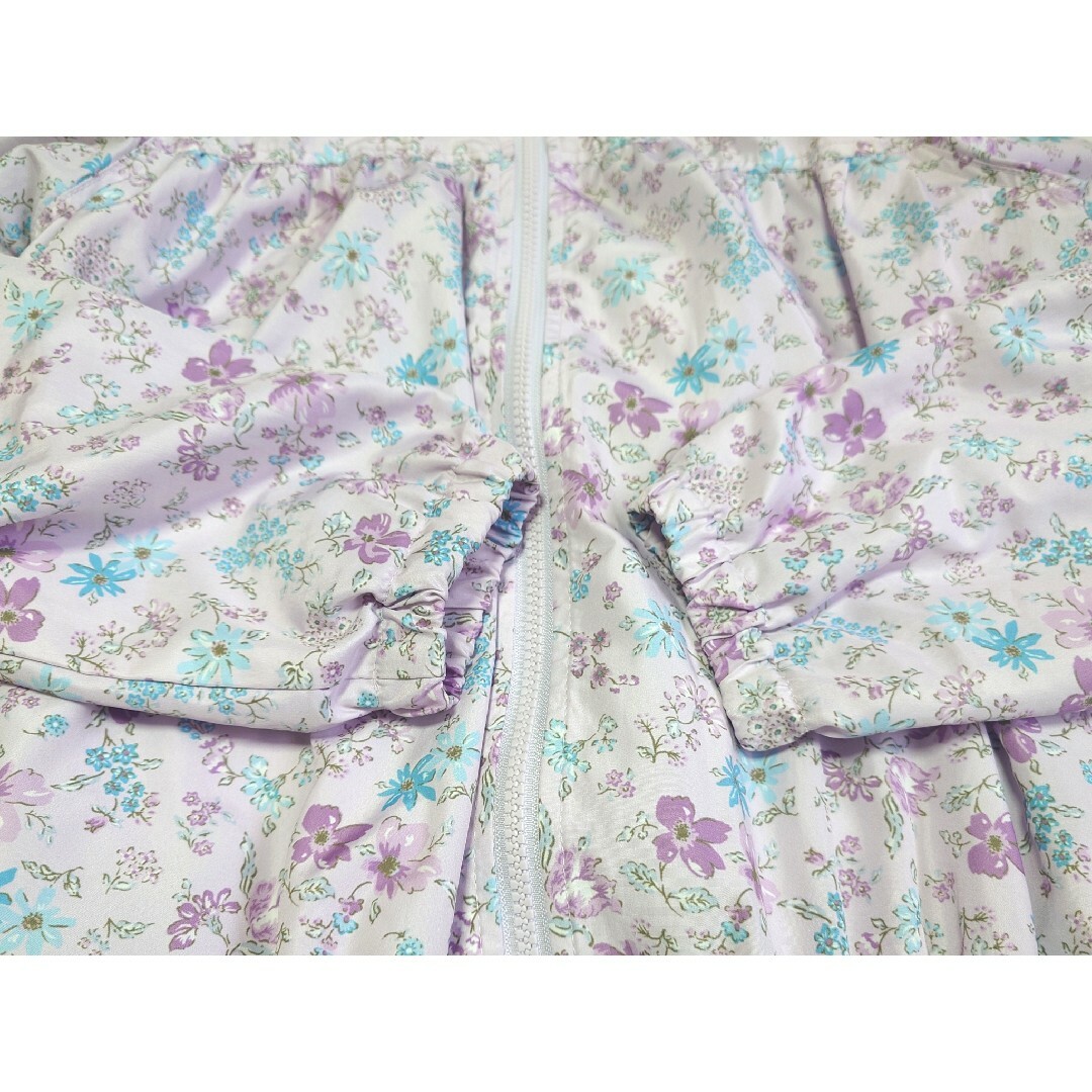 Branshes(ブランシェス)のbranshes【撥水加工】花柄ウィンドブレーカー キッズ/ベビー/マタニティのキッズ服女の子用(90cm~)(ジャケット/上着)の商品写真