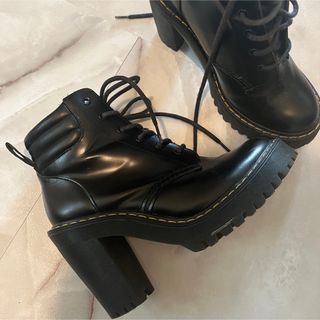 ドクターマーチン(Dr.Martens)のマーチン　ショートブーツ　ヒール(ブーツ)