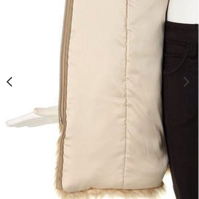 MURUA(ムルーア)のムルーア MURUAブロックファーコート レディースのジャケット/アウター(毛皮/ファーコート)の商品写真