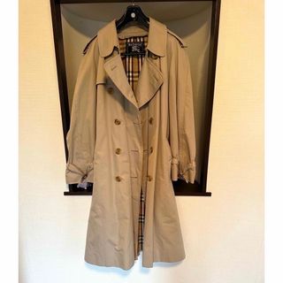 BURBERRY - 新品、バーバリートレンチハーフコート、本物保証、送料 BURBERRY - 新品、バーバリートレンチハーフコート、本物保証、送料
