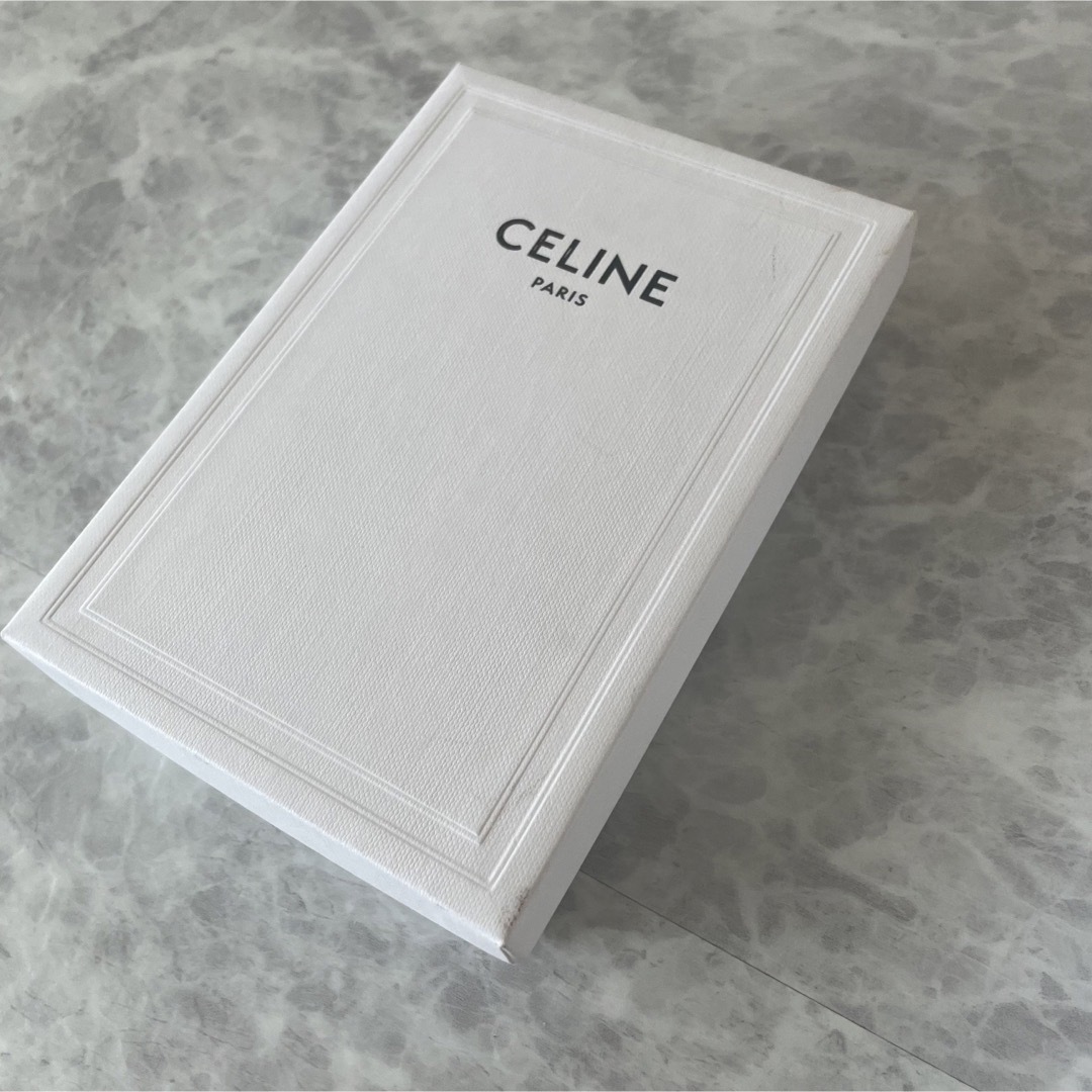 celine(セリーヌ)のセリーヌ　空箱　ギフトボックス　CELINE レディースのバッグ(ショップ袋)の商品写真
