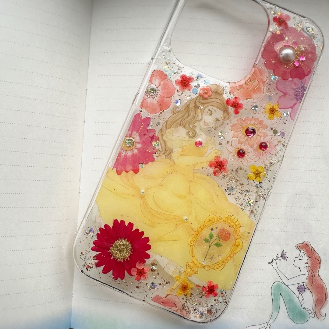 💛ベル押し花ケース＊iPhone15pro対応♡ スマホ/家電/カメラのスマホアクセサリー(iPhoneケース)の商品写真