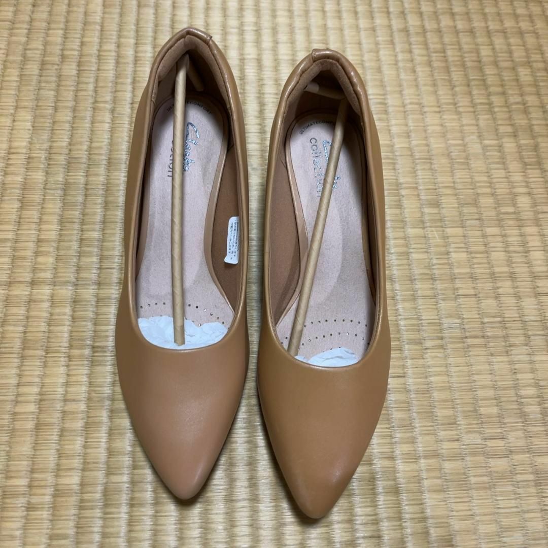 Clarks(クラークス)の[クラークス] パンプス ションドラジェイド レディース ライトタンレザー レディースの靴/シューズ(ハイヒール/パンプス)の商品写真