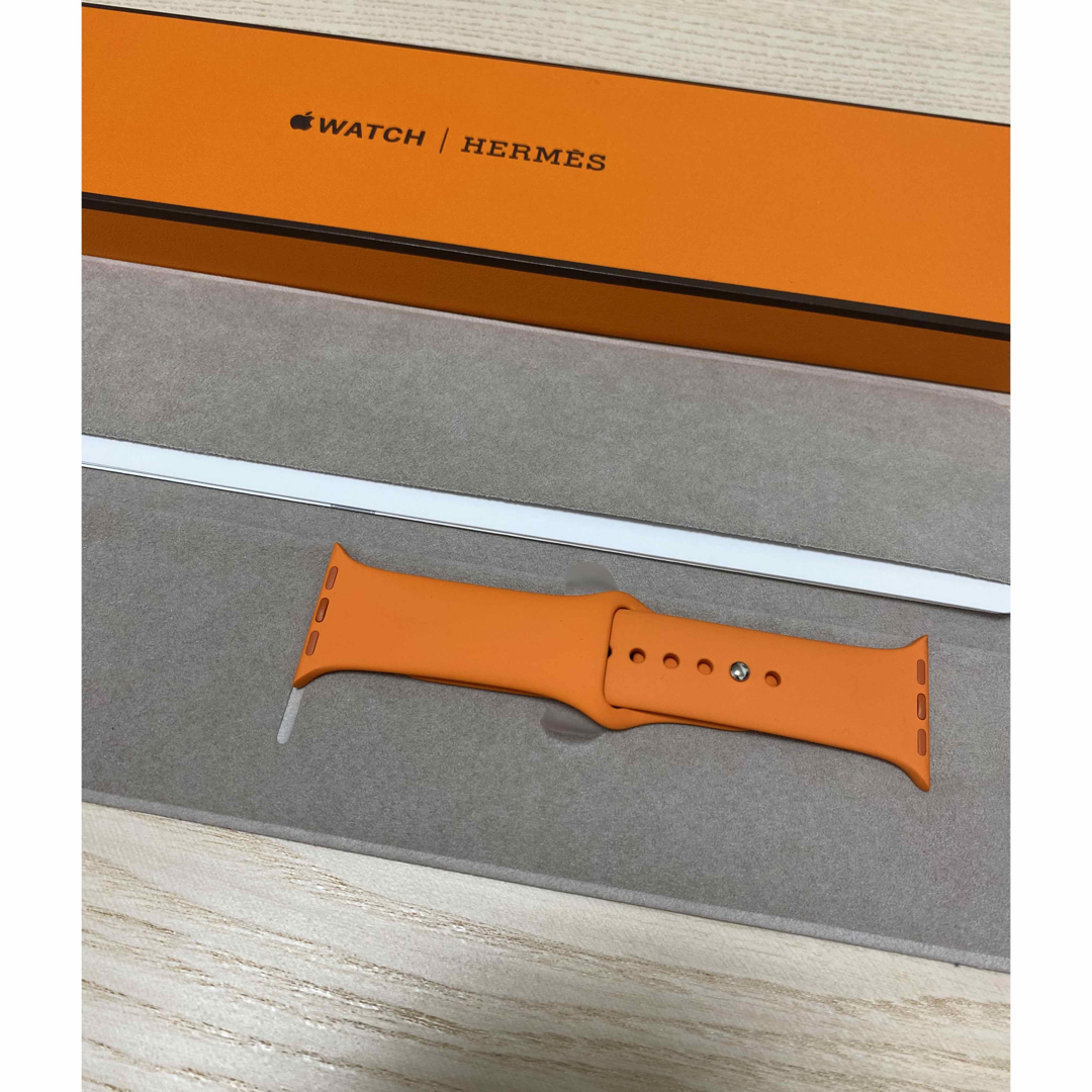 Hermes(エルメス)のApplewatch エルメス 本体 メンズの時計(腕時計(デジタル))の商品写真