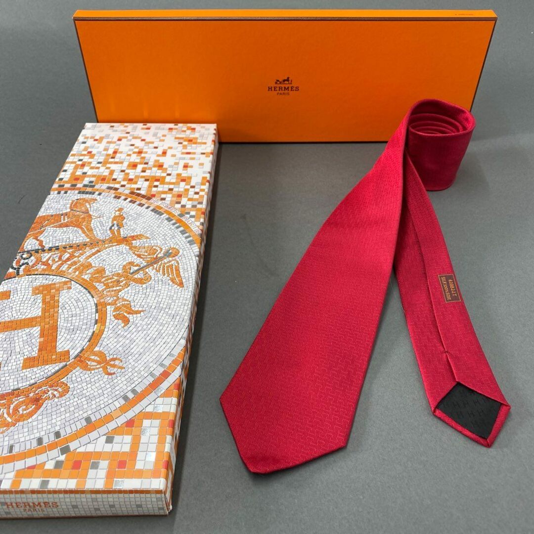 Hermes(エルメス)の39b6-7 HERMES エルメス Hロゴ シルクネクタイ ビジネス レッド フォーマル SILK フランス製 428822T メンズのファッション小物(ネクタイ)の商品写真