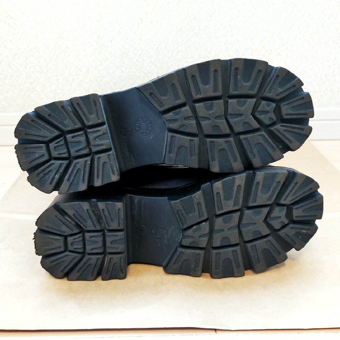 VIVIAN(ヴィヴィアン)の厚底レースアップミドルブーツ レディースの靴/シューズ(ブーツ)の商品写真