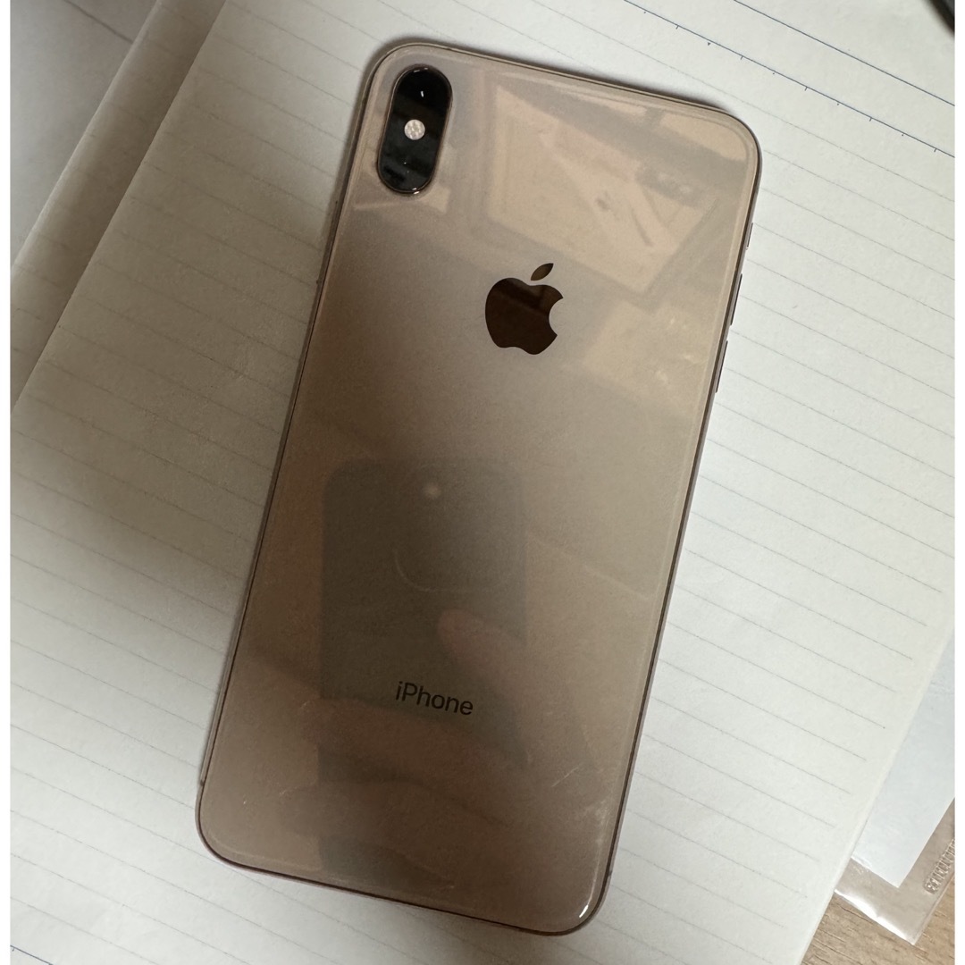 iPhone(アイフォーン)のiphone xsmax 256GB 中古品　バッテリーへたっています スマホ/家電/カメラのスマートフォン/携帯電話(スマートフォン本体)の商品写真