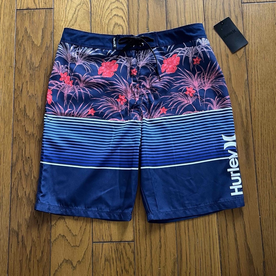 Hurley(ハーレー)のHurley新品ボードショーツ　サーフパンツ  28 29 メンズの水着/浴衣(水着)の商品写真