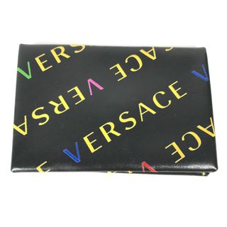 ヴェルサーチ(VERSACE)のヴェルサーチ VERSACE 総ロゴ 2つ折り 名刺入れ パスケース カードケース レザー マルチカラー(パスケース/IDカードホルダー)