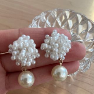 ピアス(ピアス)