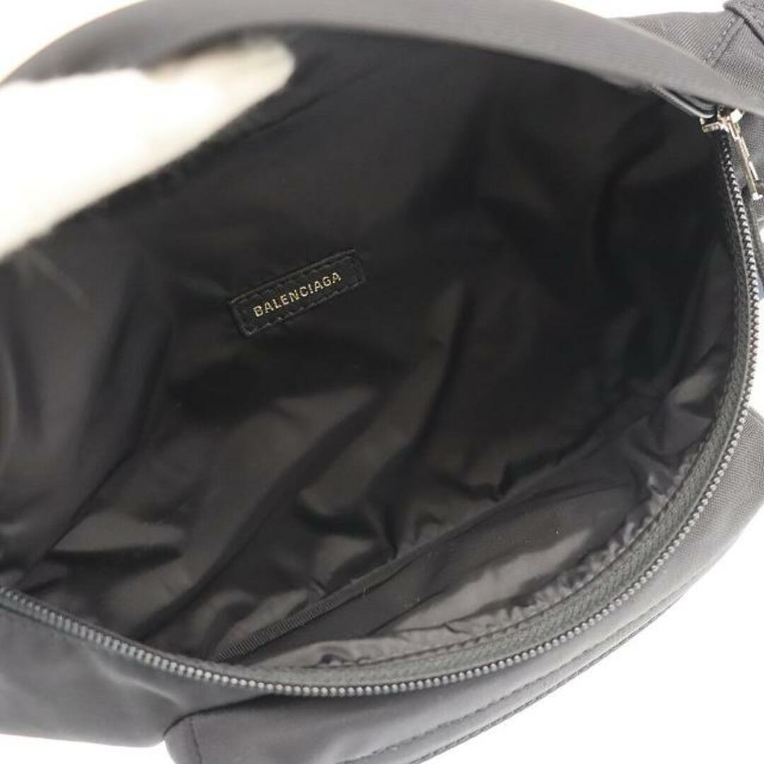 Balenciaga(バレンシアガ)のバレンシアガ ウィール ベルトバッグ 533009 中古 ブラック ナイロンキャンバス BALENCIAGA 【中古】 | ボディバッグ ブランド シンプル カジュアル ファッション 黒 ユニセックス バック Aランク メンズのバッグ(ウエストポーチ)の商品写真