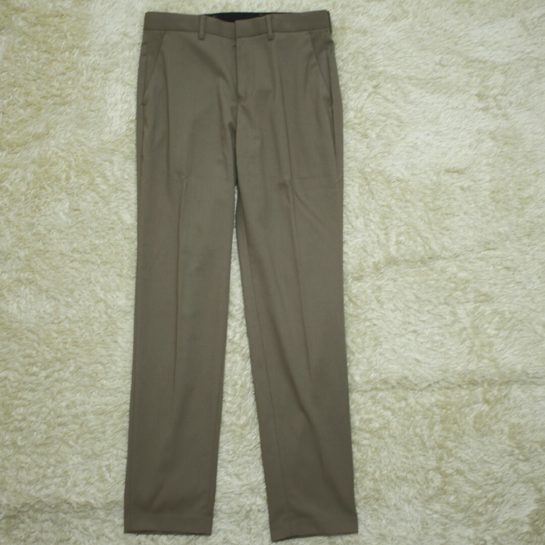 GU(ジーユー)のGU Setup Khaki Jacket Lsize Pants Ssize メンズのスーツ(セットアップ)の商品写真