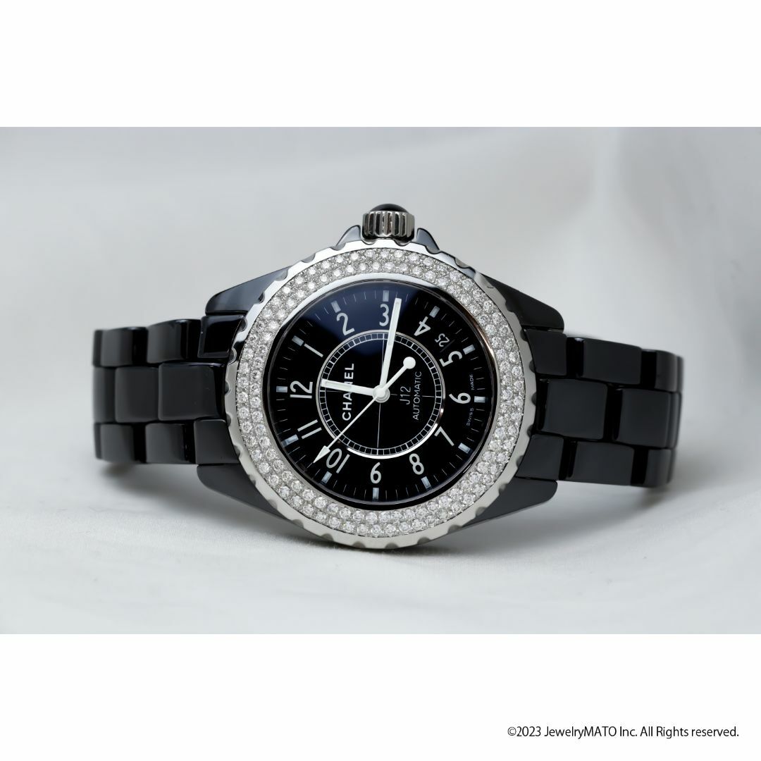 CHANEL(シャネル)の【鑑別書付き】シャネル 腕時計 J12 38mm H0685 ベゼル ダイヤ メンズの時計(腕時計(アナログ))の商品写真