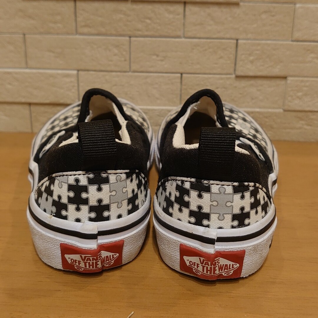 VANS(ヴァンズ)のスニカー VANS キッズ キッズ/ベビー/マタニティのキッズ靴/シューズ(15cm~)(スニーカー)の商品写真