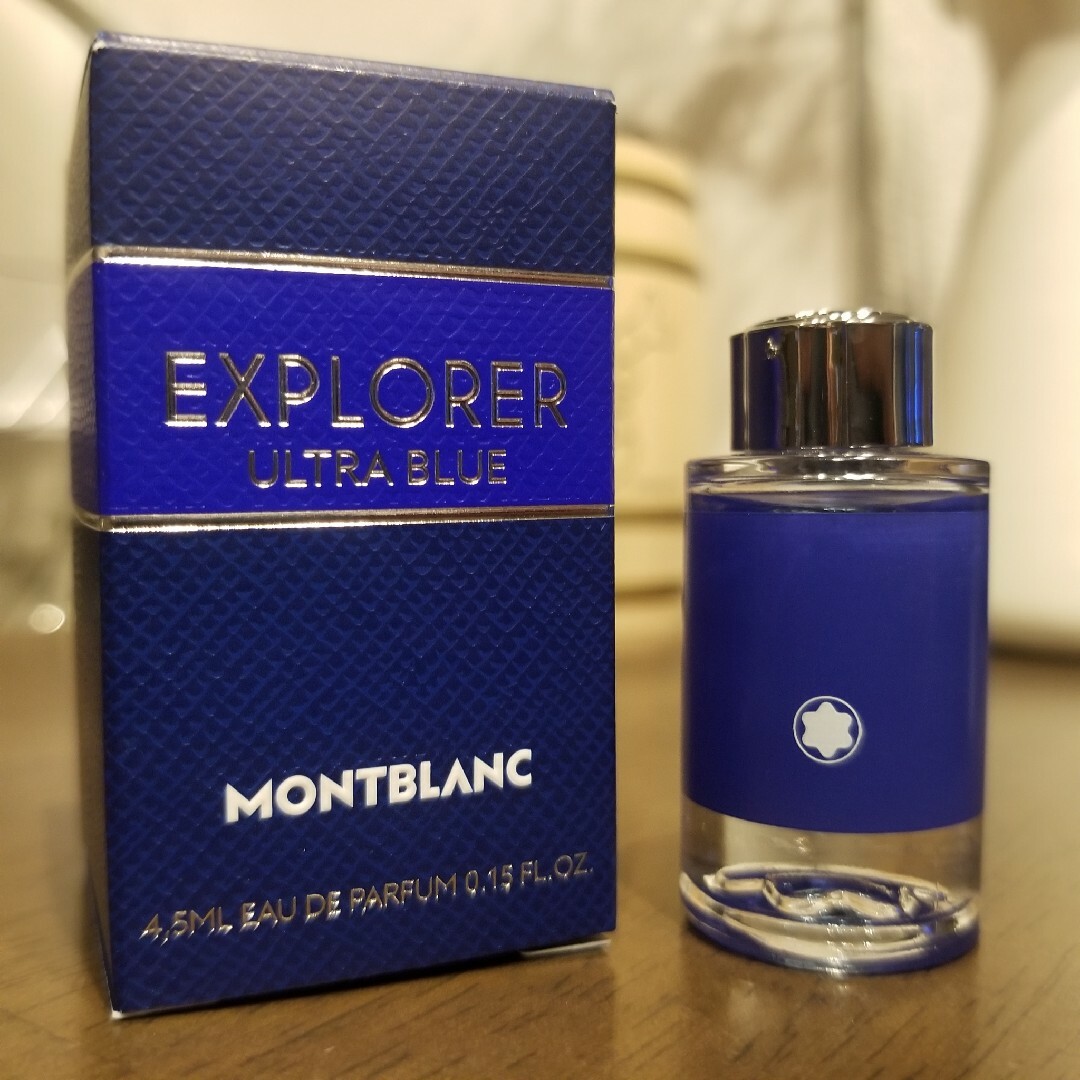 MONTBLANC(モンブラン)のモンブラン  エクスプローラー ウルトラブルー 4.5ml ミニ香水 コスメ/美容の香水(香水(男性用))の商品写真