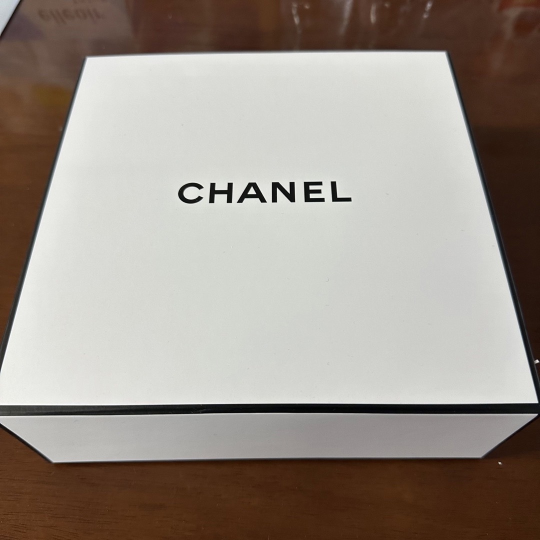 CHANEL 空き箱 メッセージカードリボン付き | フリマアプリ ラクマ