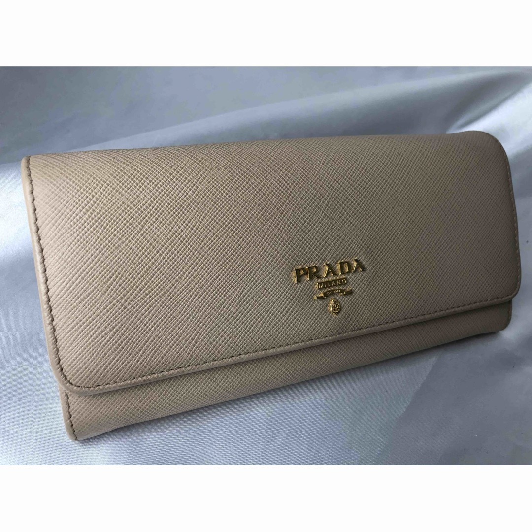 PRADA(プラダ)のjosh Osawa 様専用　超美品　ダブルホック　バイカラー　CAMEO レディースのファッション小物(財布)の商品写真