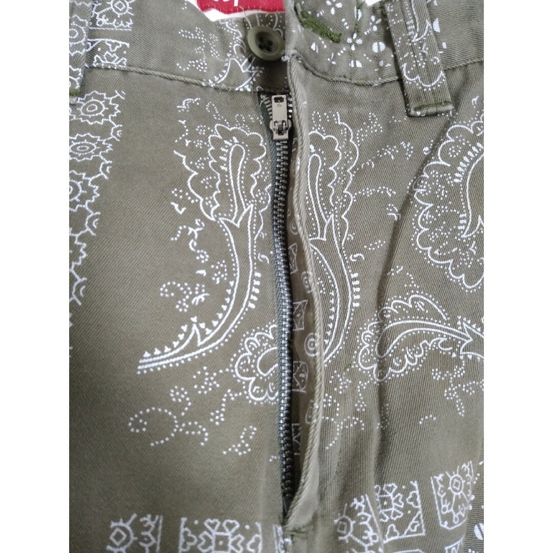 Supreme(シュプリーム)のSupreme Paisley Grid Chino Pant "Olive" メンズのパンツ(チノパン)の商品写真