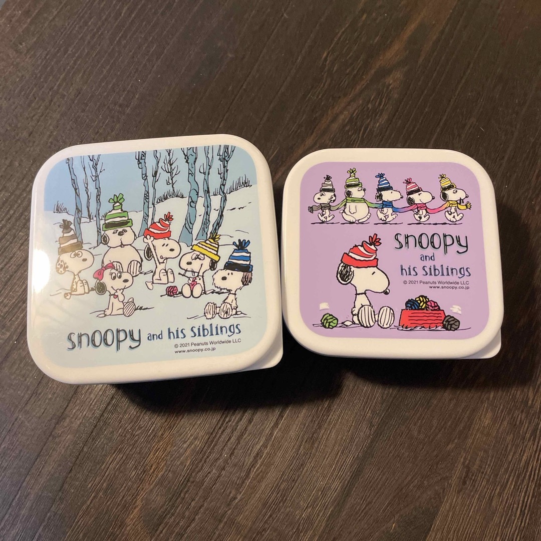 SNOOPY(スヌーピー)の【未使用】スヌーピー　タッパー2個セット インテリア/住まい/日用品のキッチン/食器(容器)の商品写真