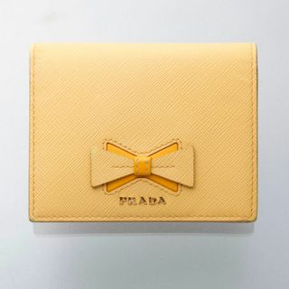 プラダ(PRADA)のK3690M プラダ サフィアーノ 本革 リボン 二つ折り 財布 ITALY製(財布)