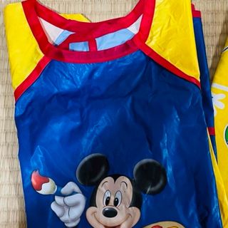 ディズニー(Disney)のDWE レッツプレイ　エプロン　バンダナ(知育玩具)