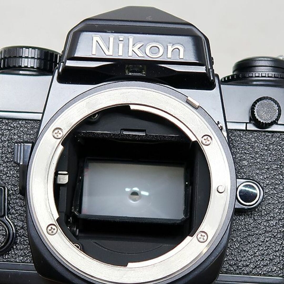 Nikon(ニコン)のNIKON ニコン FE 一眼レフカメラ レンズ付き 35~70mm 1:3.5 スマホ/家電/カメラのカメラ(フィルムカメラ)の商品写真