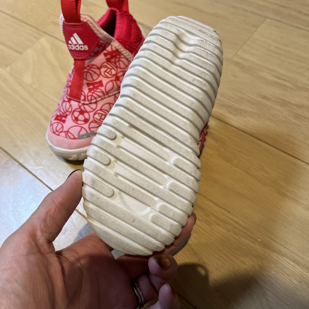 adidas(アディダス)のadidas キッズ　ガールズスニーカー キッズ/ベビー/マタニティのベビー靴/シューズ(~14cm)(スニーカー)の商品写真