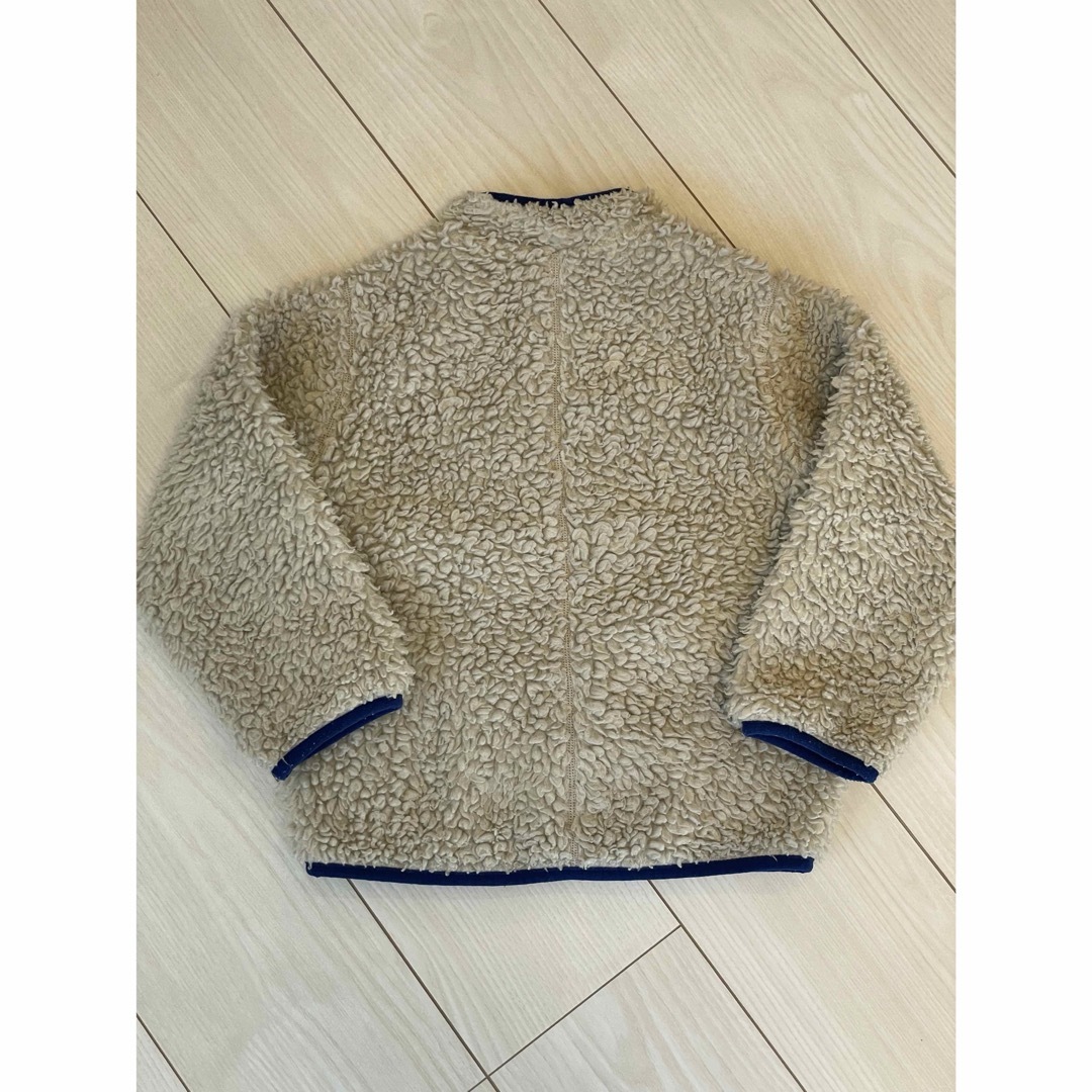 patagonia(パタゴニア)のパタゴニア キッズ 4T ボアジャケット キッズ/ベビー/マタニティのキッズ服男の子用(90cm~)(ジャケット/上着)の商品写真