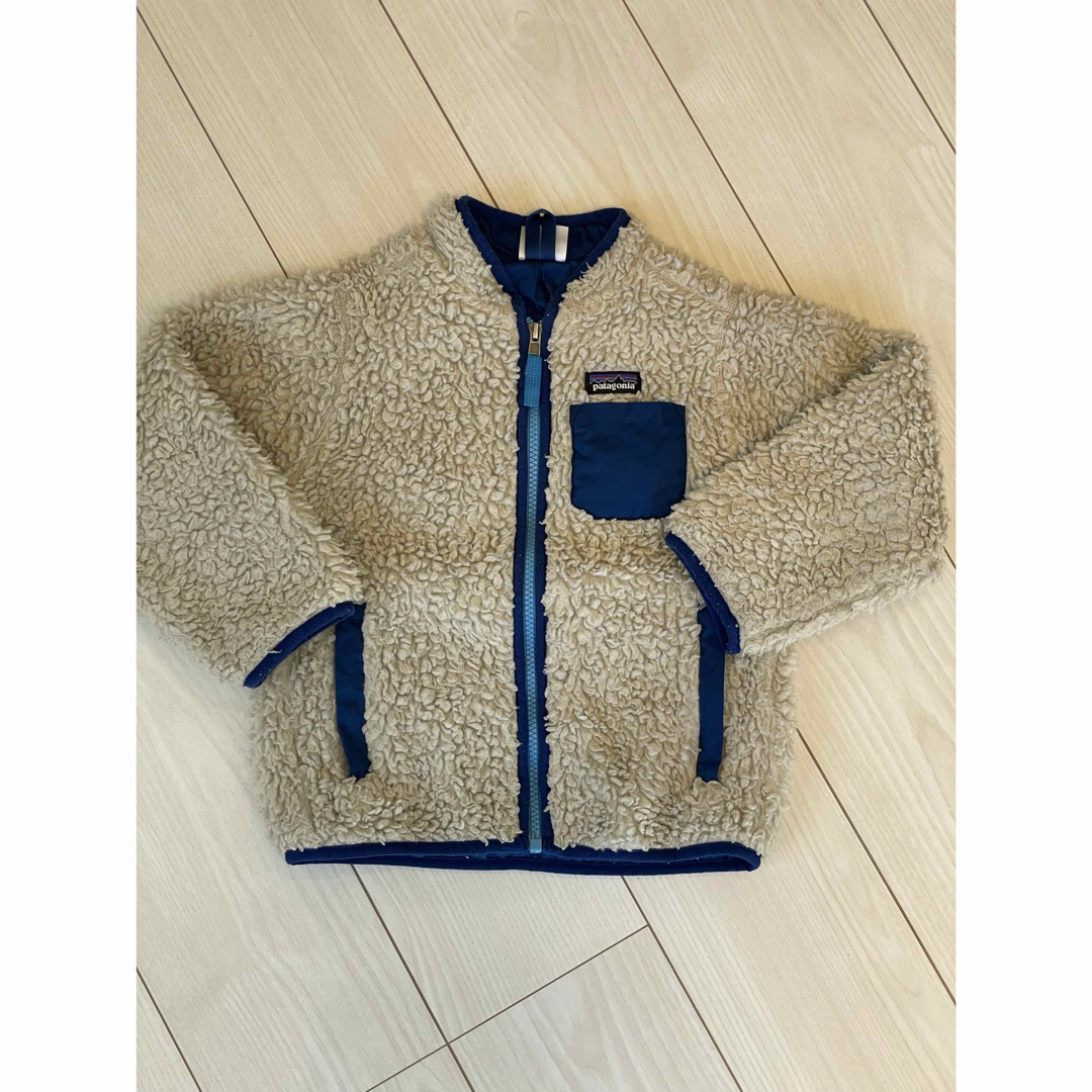 patagonia(パタゴニア)のパタゴニア キッズ 4T ボアジャケット キッズ/ベビー/マタニティのキッズ服男の子用(90cm~)(ジャケット/上着)の商品写真