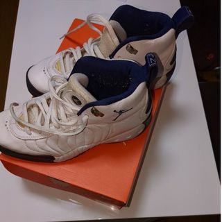 ナイキ(NIKE)のナイキジョーダン　中古(スニーカー)