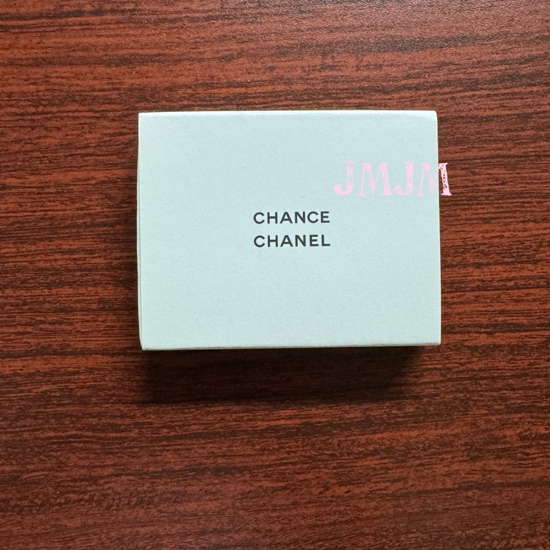 CHANEL(シャネル)のシャネル　チャンス　ミニミラー コスメ/美容のメイク道具/ケアグッズ(その他)の商品写真