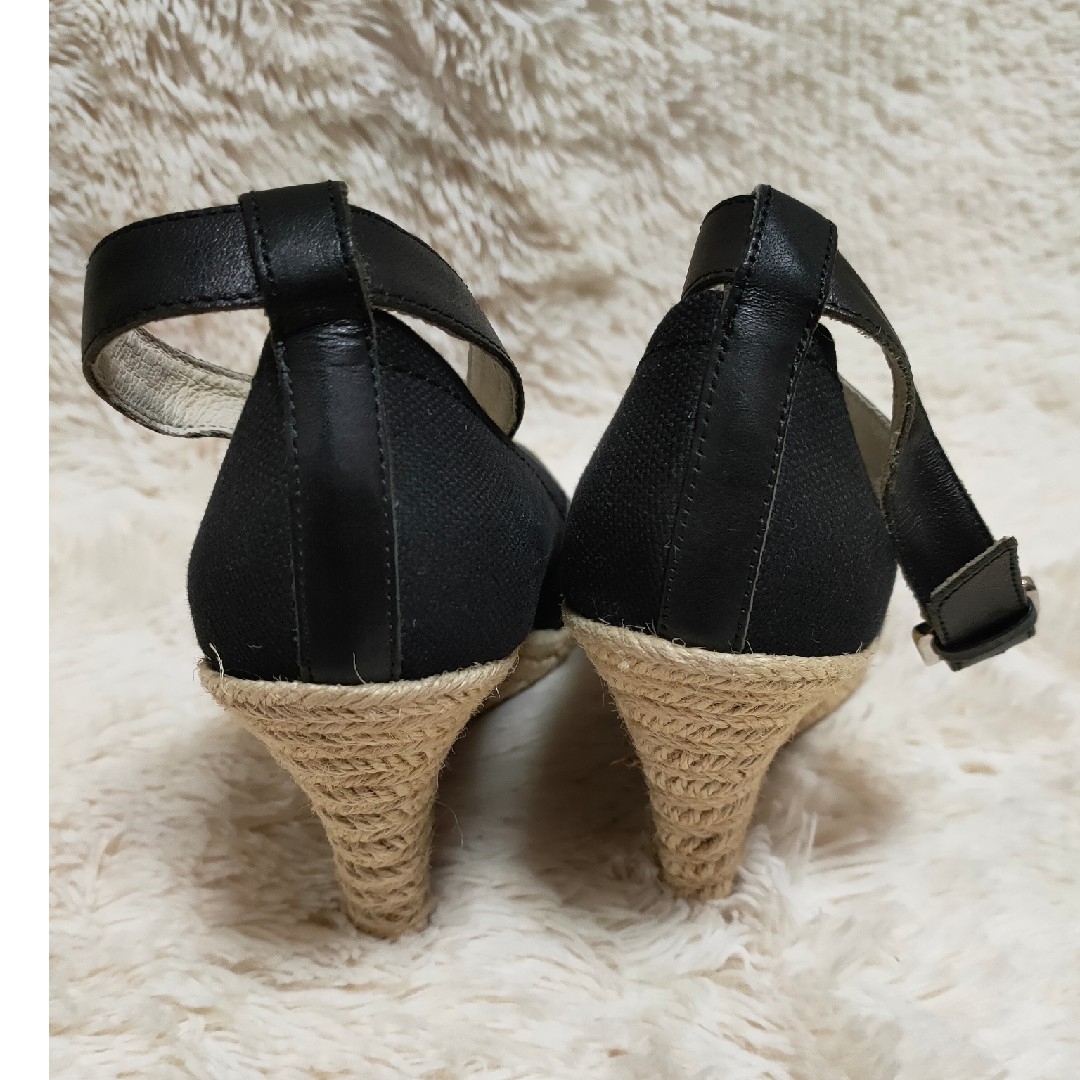 Michael Kors(マイケルコース)のMICHAEL KORS　マイケルコース　ウェッジソールヒールサンダル　24㎝黒 レディースの靴/シューズ(サンダル)の商品写真