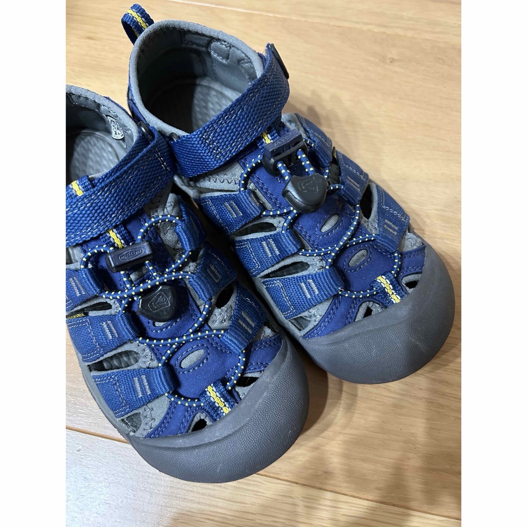 KEEN(キーン)のキーン　ニューポートH2 キッズ/ベビー/マタニティのキッズ靴/シューズ(15cm~)(サンダル)の商品写真