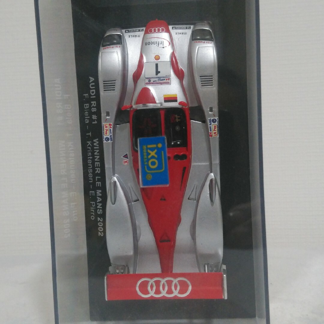 AUDI(アウディ)のAudi R8  1/43スケールモデル(リユース品) エンタメ/ホビーのおもちゃ/ぬいぐるみ(ミニカー)の商品写真