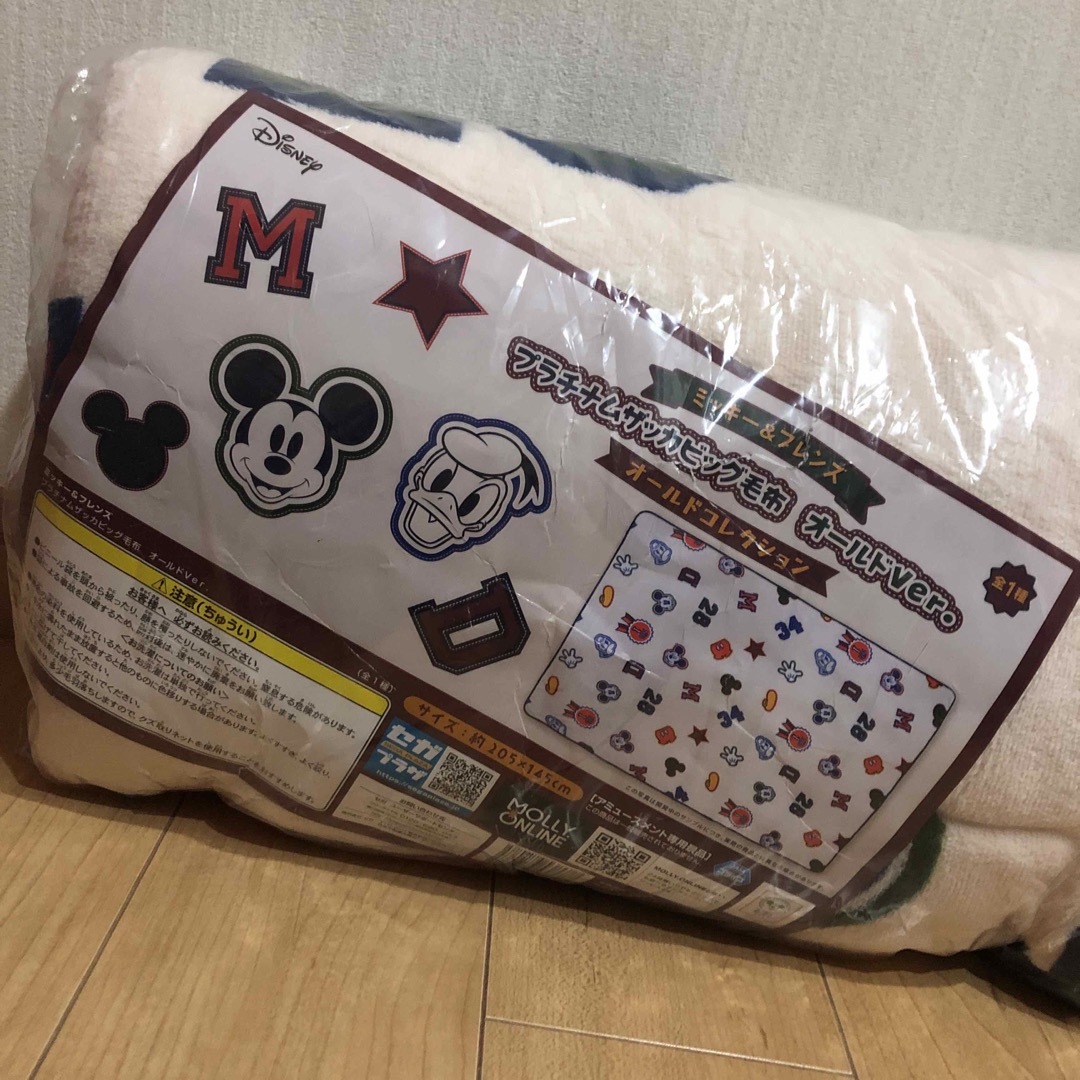 ミッキー　ディズニー　ミッキー&フレンズ　膝掛け　毛布 キッズ/ベビー/マタニティの寝具/家具(毛布)の商品写真