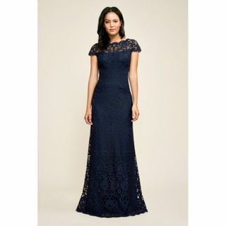 タダシショウジ(TADASHI SHOJI)のTADASHI SHOJI ロングフォーマルドレス「１０」１３号程度(ロングワンピース/マキシワンピース)