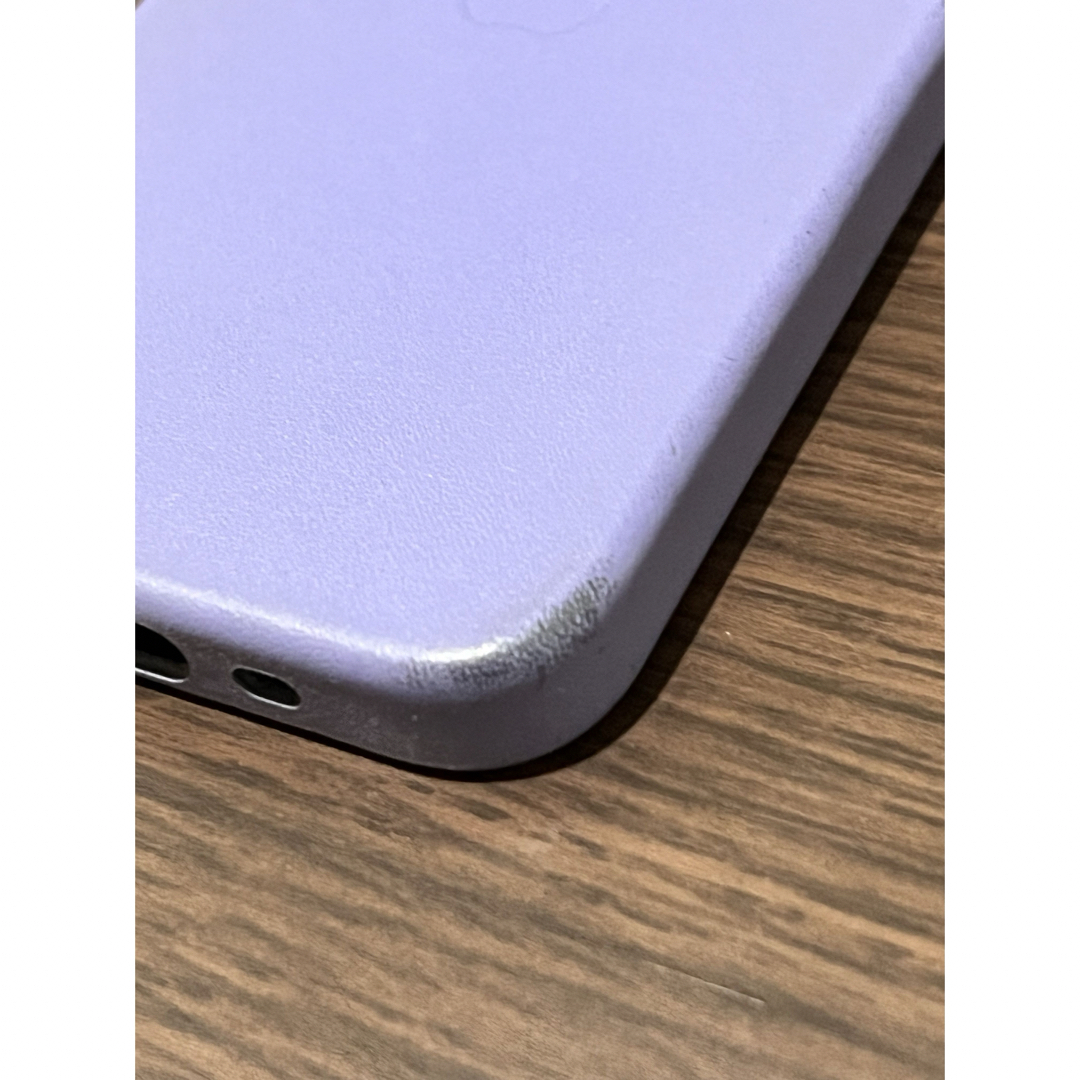 Apple(アップル)の【Apple純正】 iPhone13mini レザーケース ウィステリア スマホ/家電/カメラのスマホアクセサリー(iPhoneケース)の商品写真