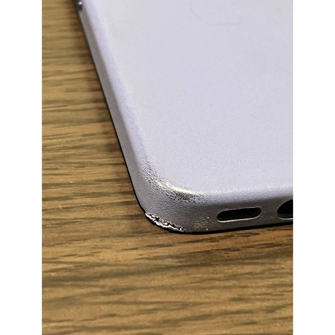 Apple(アップル)の【Apple純正】 iPhone13mini レザーケース ウィステリア スマホ/家電/カメラのスマホアクセサリー(iPhoneケース)の商品写真