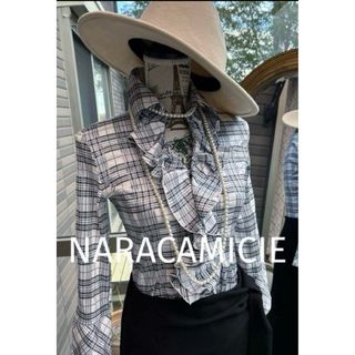 ナラカミーチェ(NARACAMICIE)の綺麗なお姉さんのナラカミーチェ華やかフリルブラウス(シャツ/ブラウス(長袖/七分))