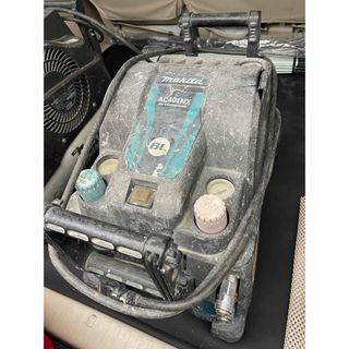 マキタ(Makita)のマキタ　エアコンプレッサ　AC401 NX(その他)