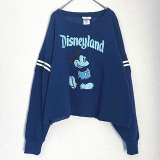 ディズニー(Disney)のDisneyディズニー　ミッキーマウス スウェット　サイズM ブルー　ショート丈(トレーナー/スウェット)