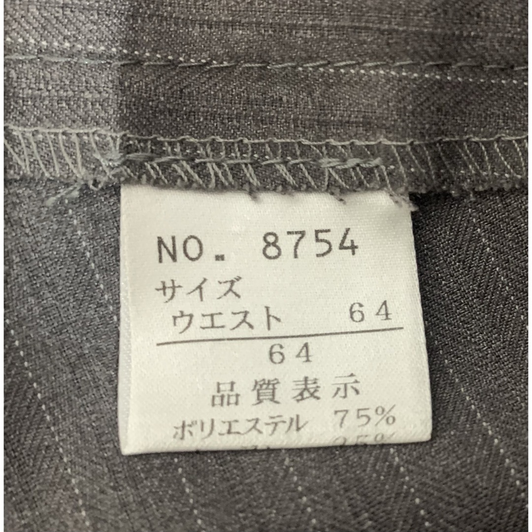 ZARA(ザラ)の新品タグ付きピンストライプパンツ　スラックス　クロップド丈 レディースのパンツ(クロップドパンツ)の商品写真