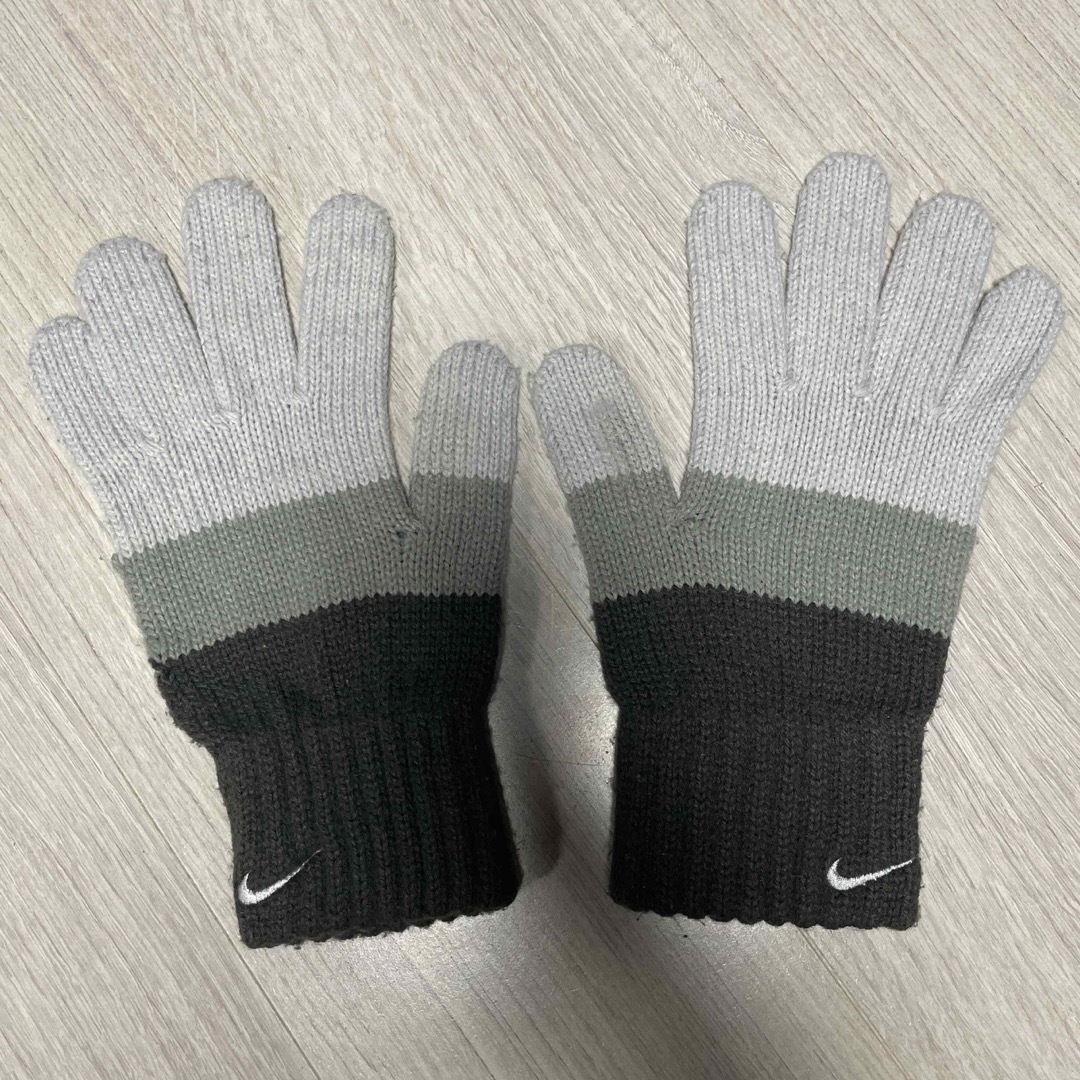 NIKE(ナイキ)のNIKE ナイキ　手袋 メンズのファッション小物(手袋)の商品写真