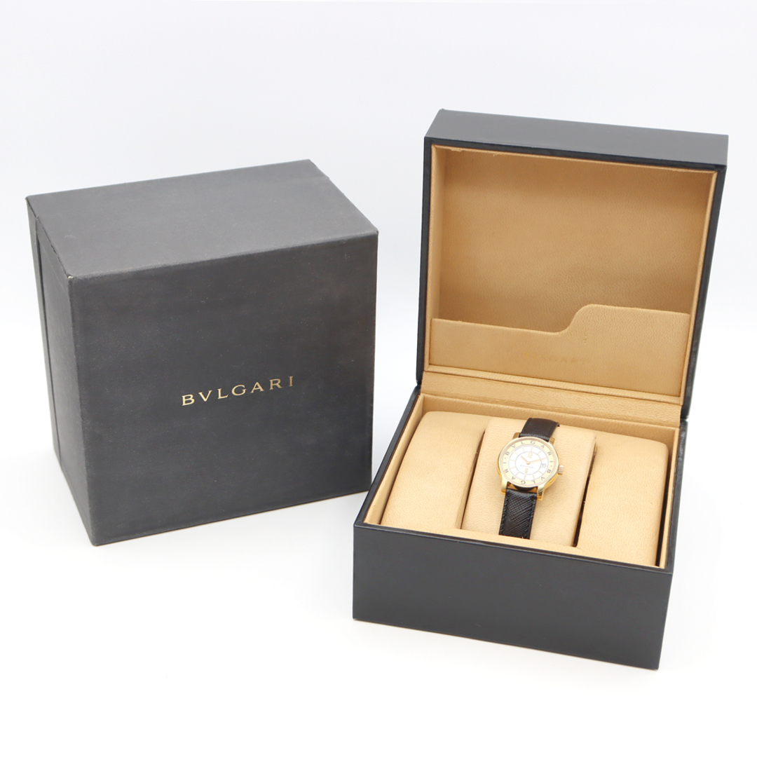 BVLGARI(ブルガリ)の電池交換済 BVLGARI ブルガリ ソロテンポ ST29G ST29WGLD デイト 白 ホワイト K18YG イエローゴールド 金無垢 純正尾錠 レディース クォーツ【6ヶ月保証】【腕時計】【中古】 レディースのファッション小物(腕時計)の商品写真