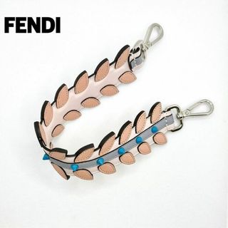 フェンディ(FENDI)のフェンディ ミニストラップユー ストラップ　ピンク　レディース(その他)