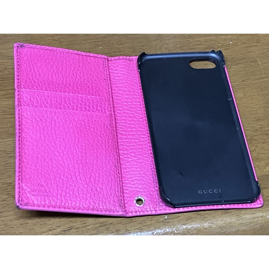 Gucci(グッチ)のGUCCI GGマーモント手帳型iPhoneケース6,7,8,SE2,SE3対応 スマホ/家電/カメラのスマホアクセサリー(iPhoneケース)の商品写真