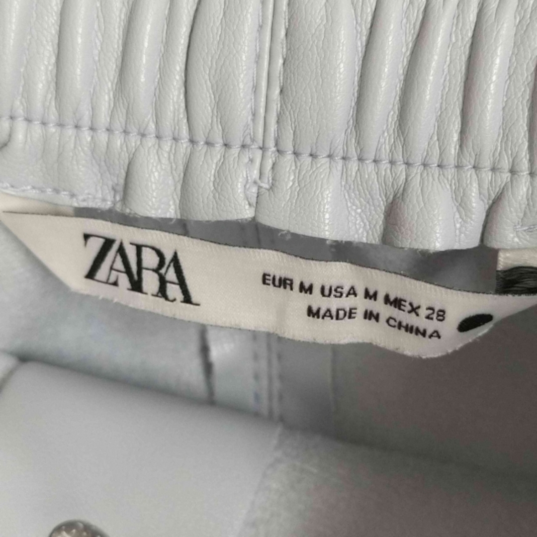 ZARA(ザラ)のZARA(ザラ) フェイクレザースカート レディース スカート フレア レディースのスカート(その他)の商品写真