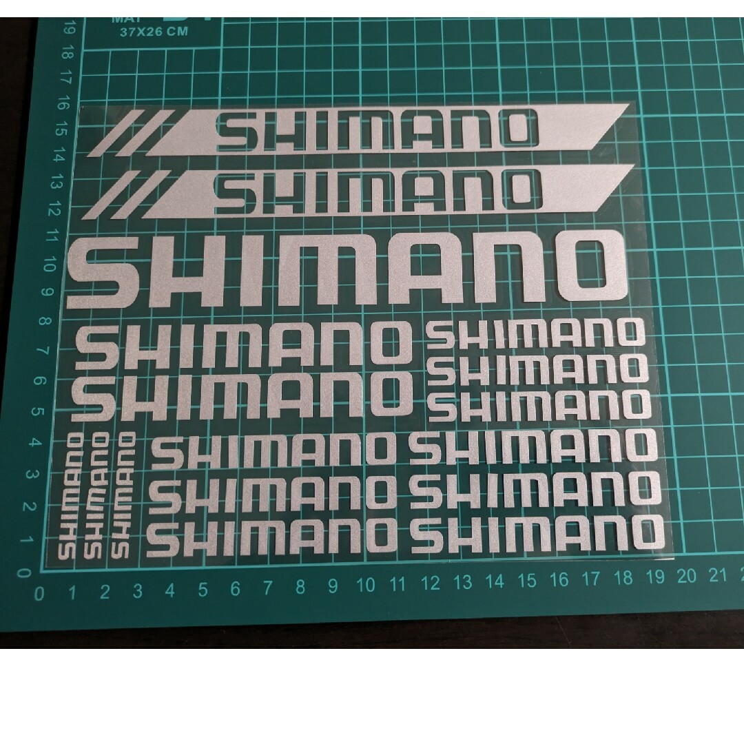 SHIMANO(シマノ)のSHIMANO（シマノ）　ステッカー　白 スポーツ/アウトドアの自転車(その他)の商品写真